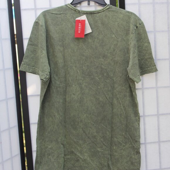 Guess men's T-shirt tees short sleeve size XL - Picture 2 of 3